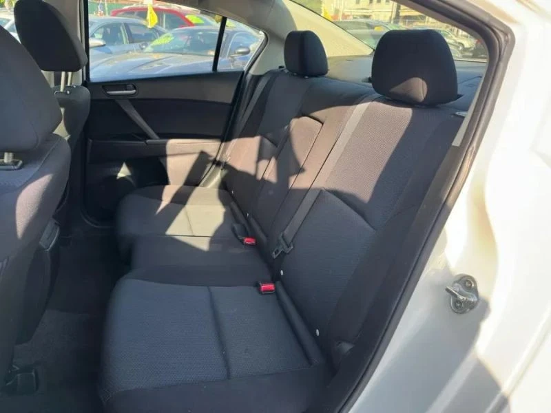 2011 Mazda Mazda 3 2nd Gen - Image 11 of 12