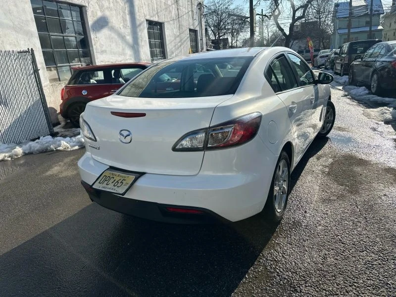 2011 Mazda Mazda 3 2nd Gen - Image 6 of 12
