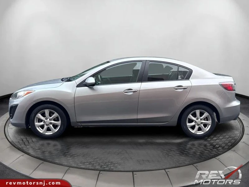 2011 Mazda Mazda 3 2nd Gen - Image 2 of 12