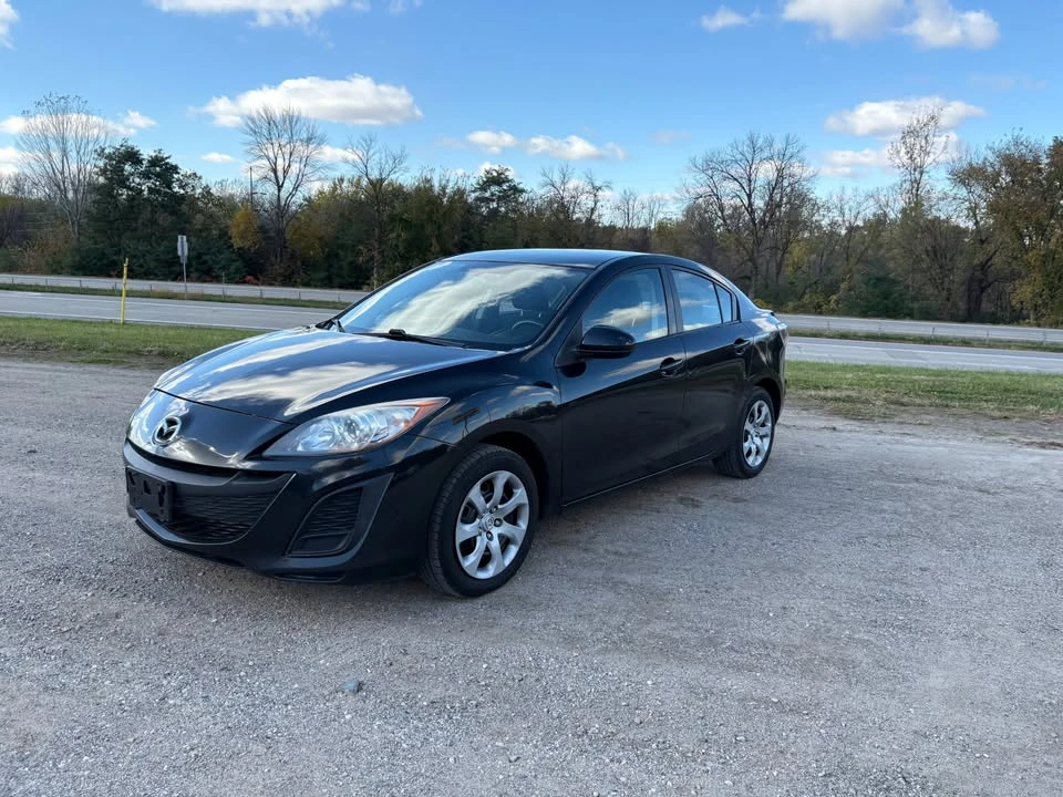 2011 Mazda Mazda 3 2nd Gen - Image 3 of 18