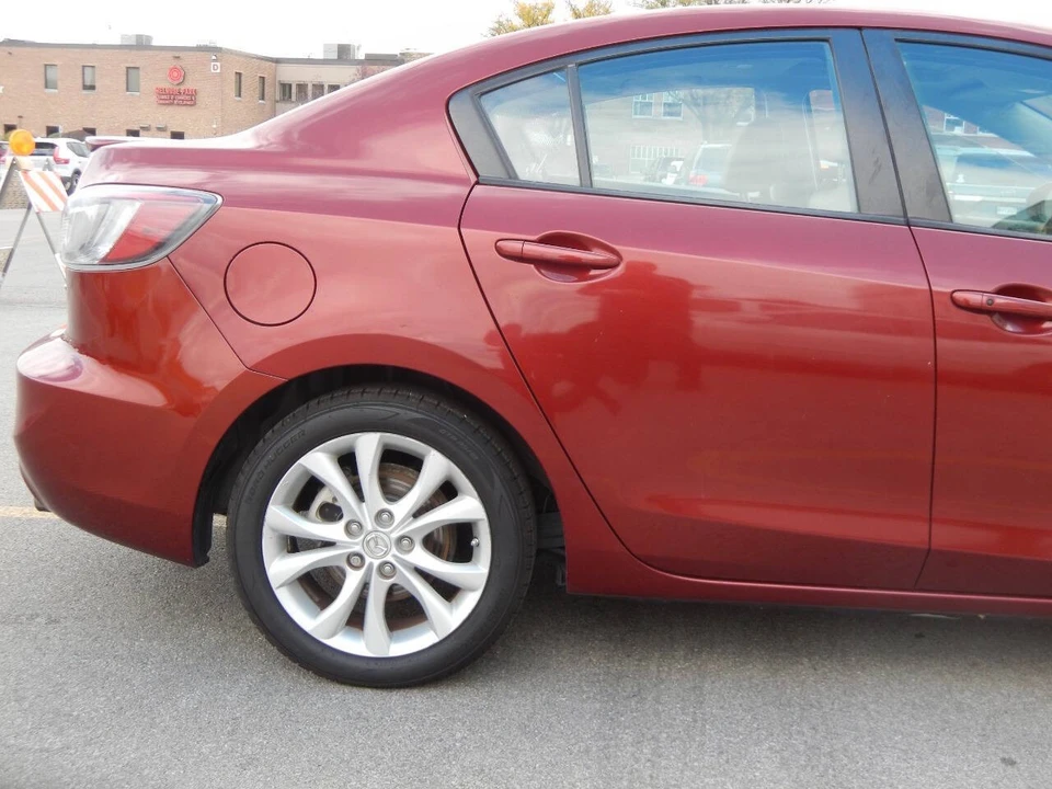 2011 Mazda Mazda 3 2nd Gen - Image 21 of 21