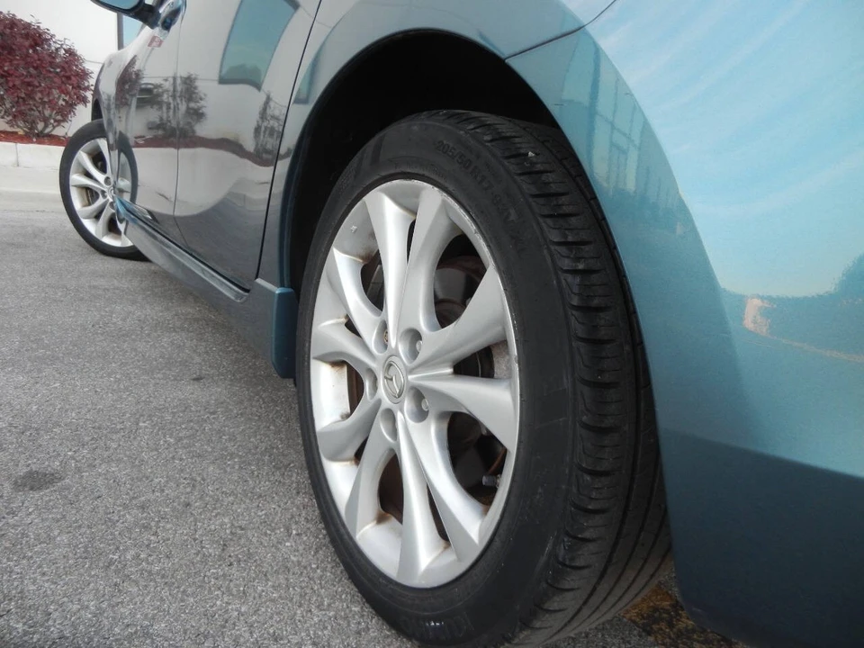 2011 Mazda Mazda 3 2nd Gen - Image 14 of 21