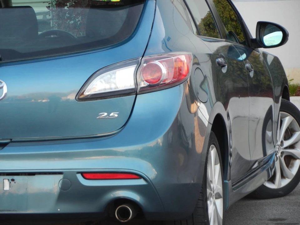 2011 Mazda Mazda 3 2nd Gen - Image 17 of 21