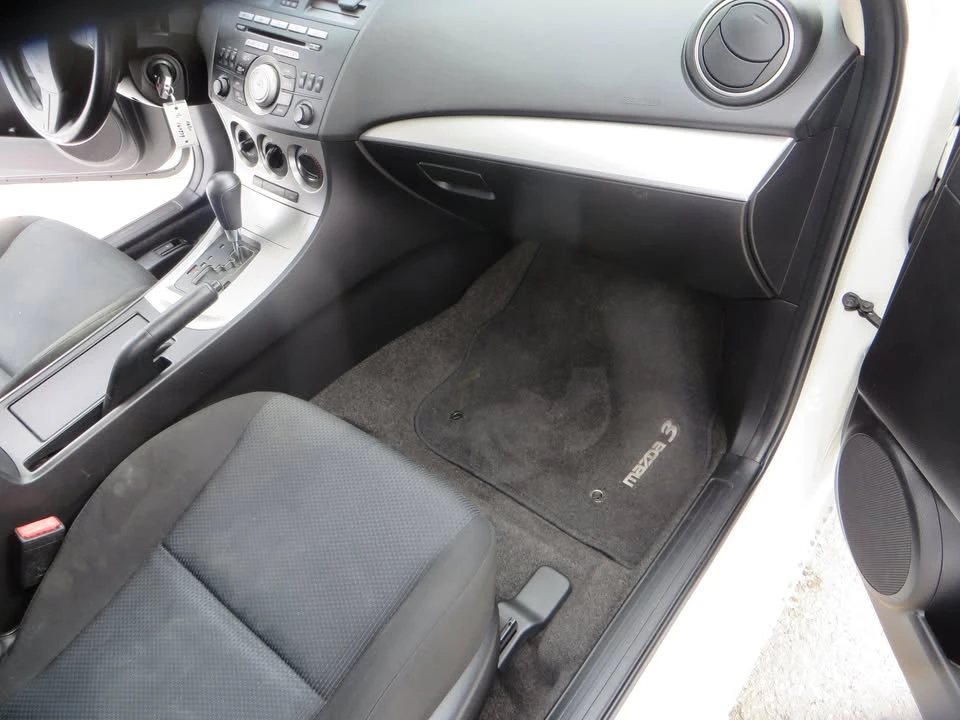 2011 Mazda Mazda 3 2nd Gen - Image 12 of 18