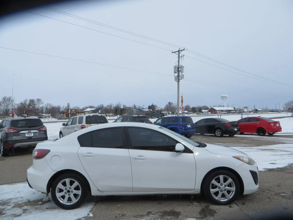 2011 Mazda Mazda 3 2nd Gen - Image 5 of 18