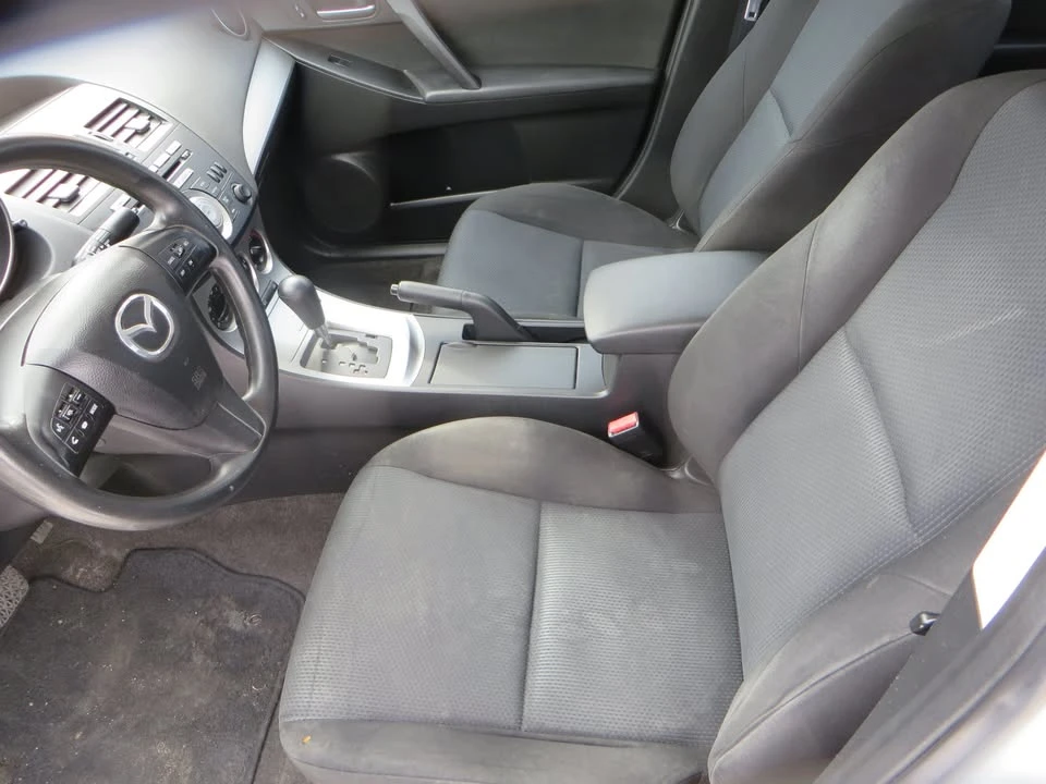 2011 Mazda Mazda 3 2nd Gen - Image 10 of 18