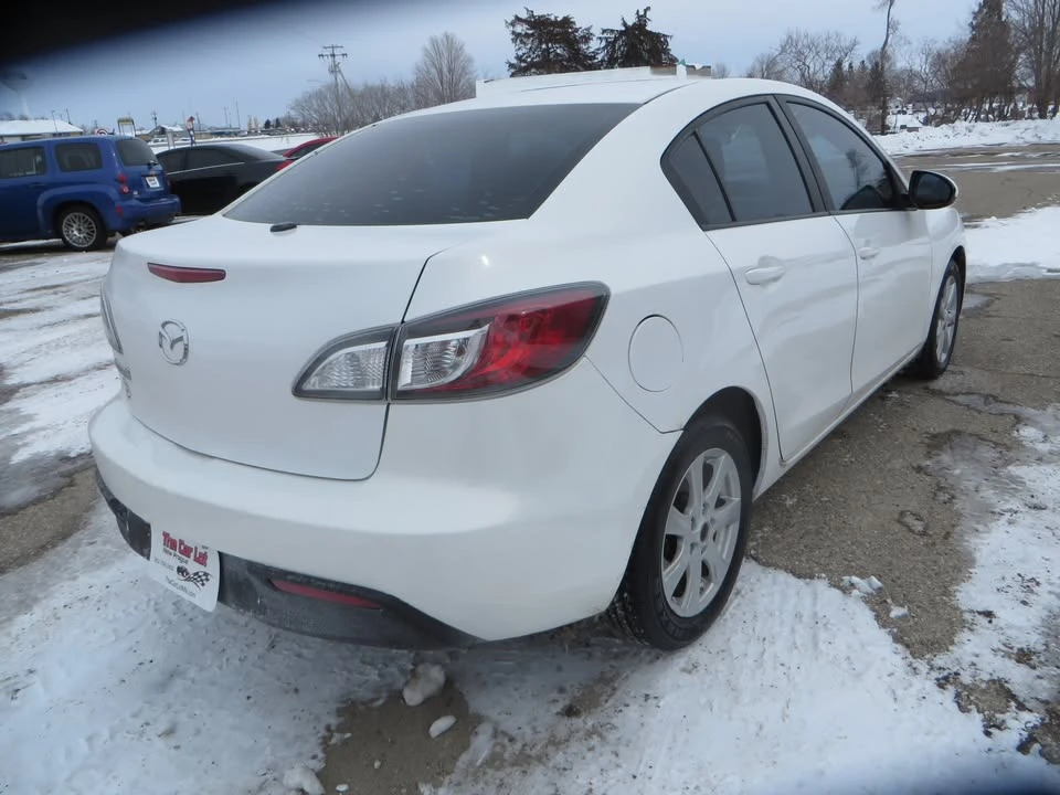 2011 Mazda Mazda 3 2nd Gen - Image 6 of 18