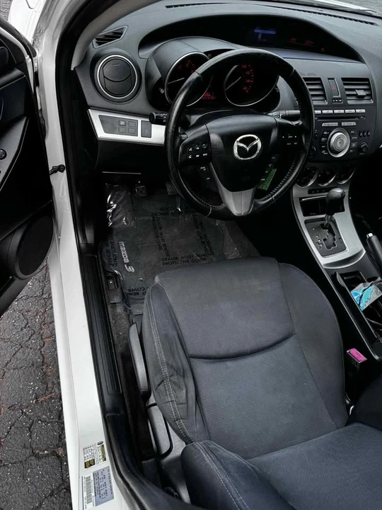 2011 Mazda Mazda 3 2nd Gen - Image 11 of 18