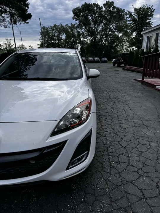 2011 Mazda Mazda 3 2nd Gen - Image 8 of 18