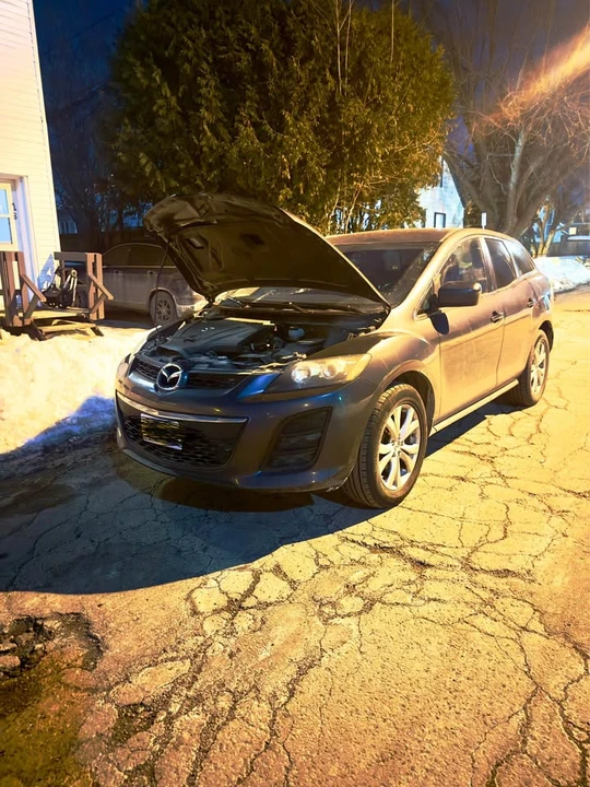 2011 Mazda CX-7 - Image 2 of 2