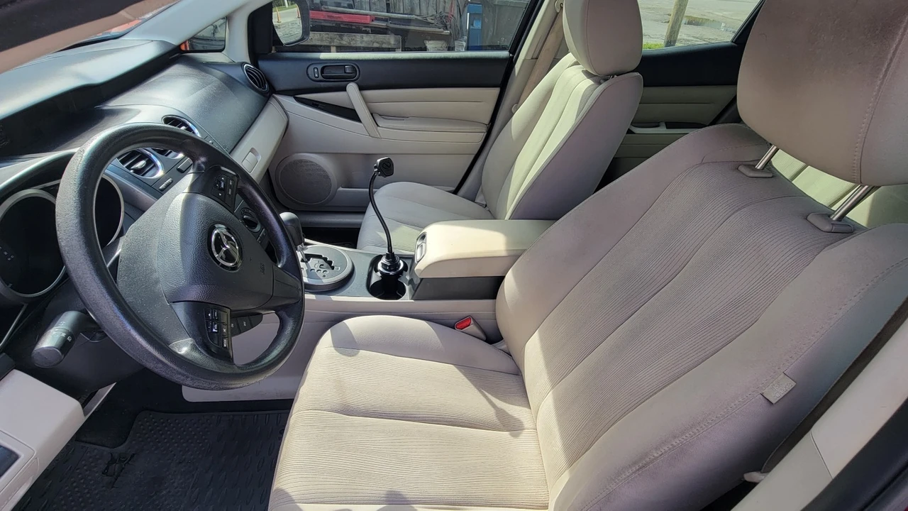 2011 Mazda CX-7 - Image 16 of 21