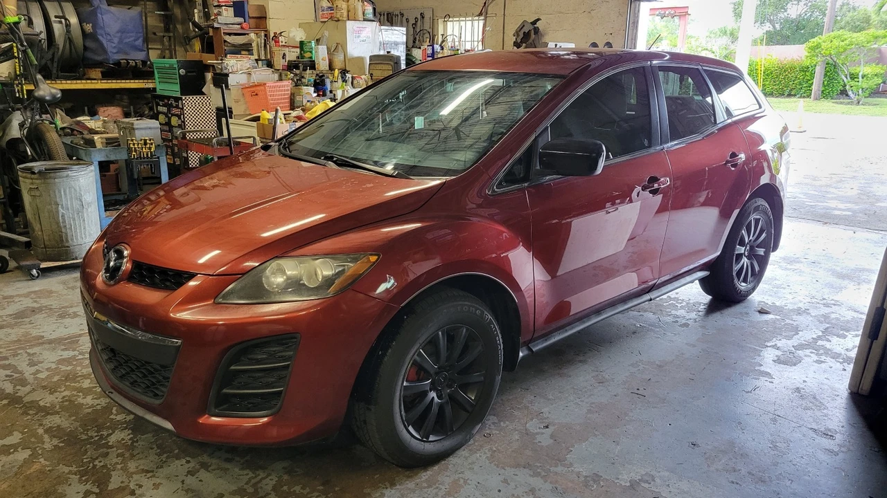 2011 Mazda CX-7 - Image 2 of 21
