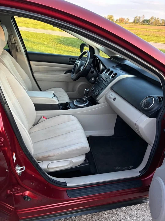 2011 Mazda CX-7 - Image 8 of 9