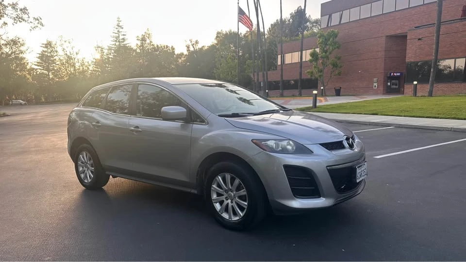 2011 Mazda CX-7 - Image 2 of 16