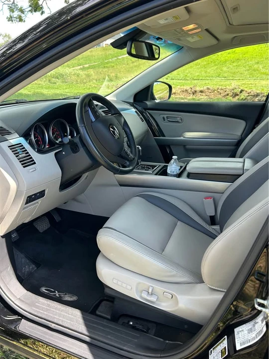 2011 Mazda CX-9 - Image 9 of 16