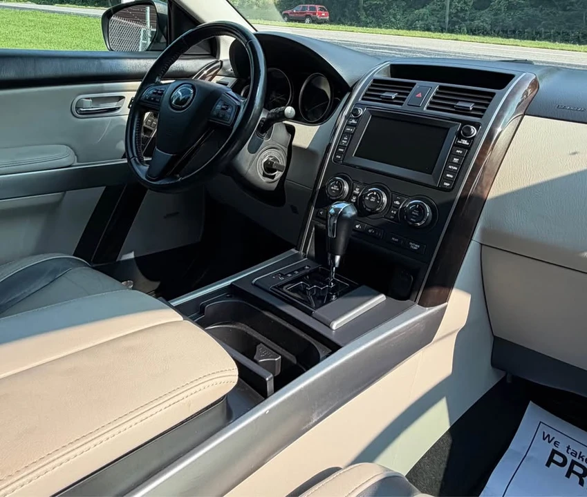 2011 Mazda CX-9 - Image 17 of 18