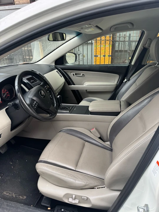 2011 Mazda CX-9 - Image 13 of 17