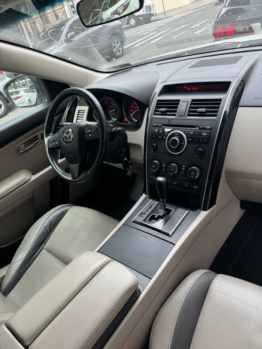 2011 Mazda CX-9 - Image 12 of 17