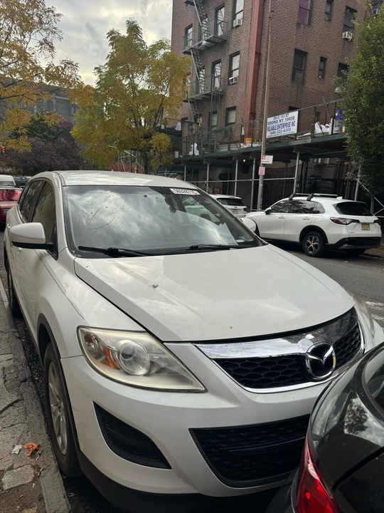 2011 Mazda CX-9 - Image 6 of 17