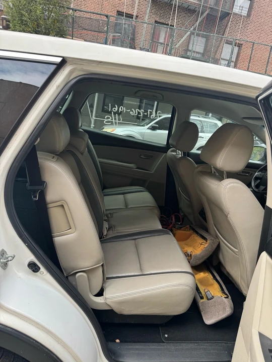 2011 Mazda CX-9 - Image 11 of 17