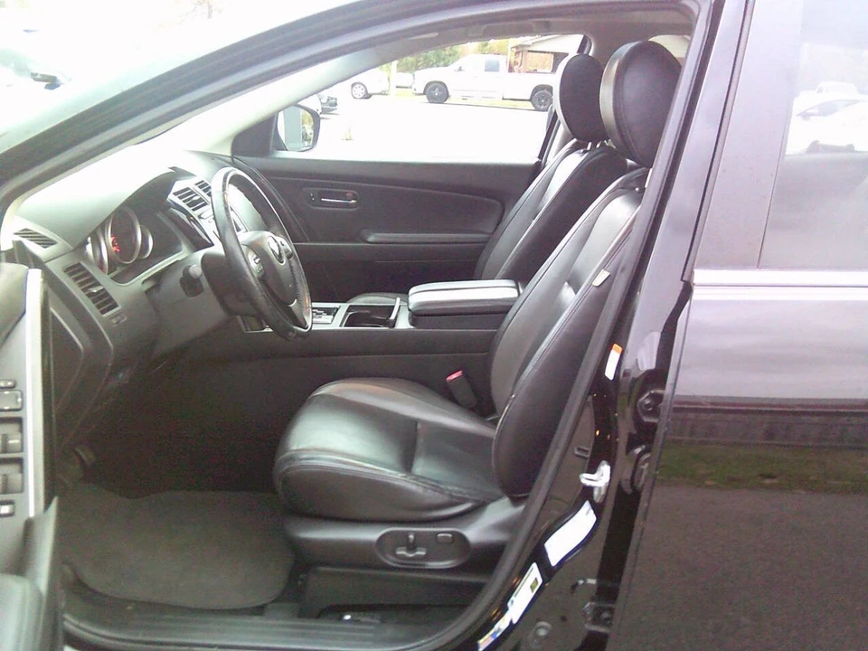 2011 Mazda CX-9 - Image 16 of 21