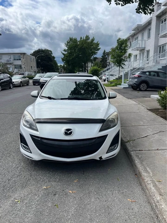 2011 Mazda Mazda 3 2nd Gen - Image 2 of 3