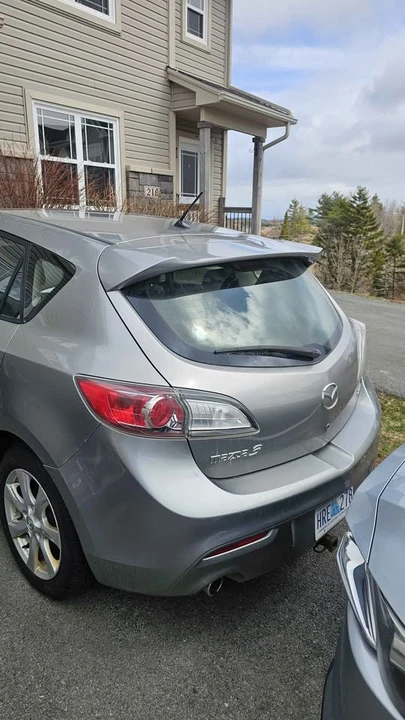 2011 Mazda Mazda 3 2nd Gen - Image 6 of 12