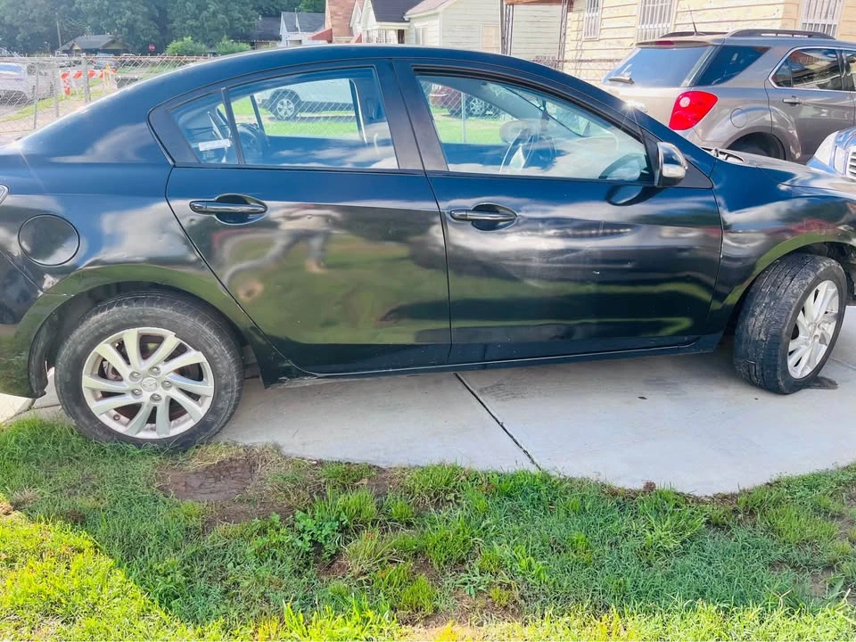 2011 Mazda Mazda 3 2nd Gen - Image 7 of 12