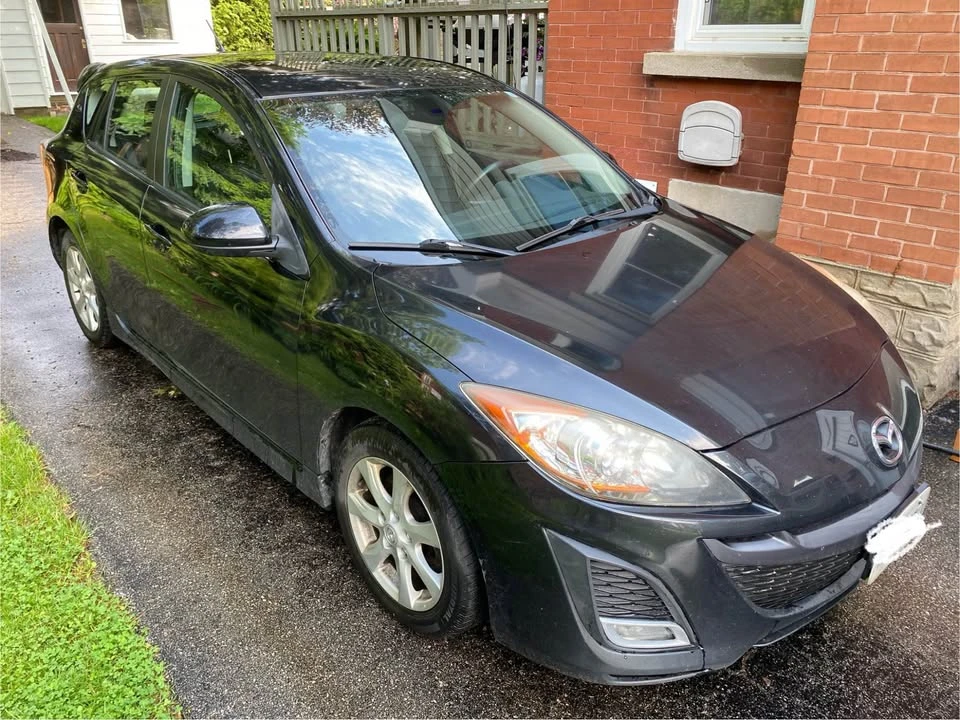 2011 Mazda Mazda 3 2nd Gen - Image 3 of 13