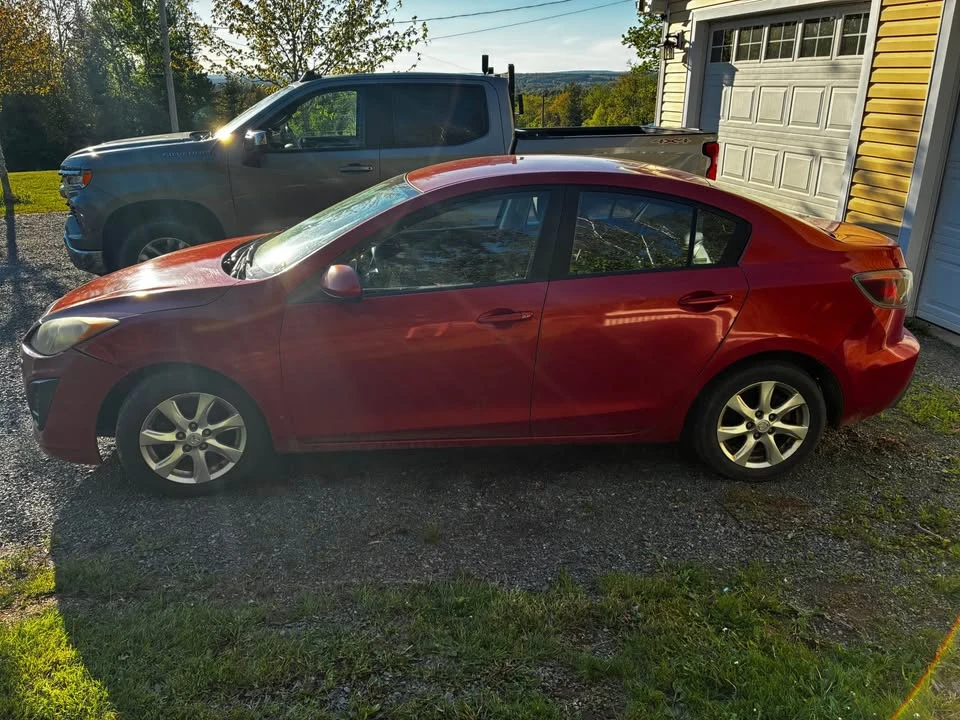 2011 Mazda Mazda 3 2nd Gen - Image 3 of 6