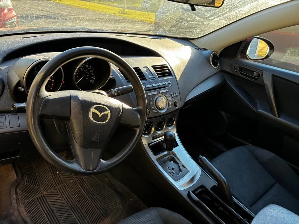 2011 Mazda Mazda 3 2nd Gen - Image 5 of 6