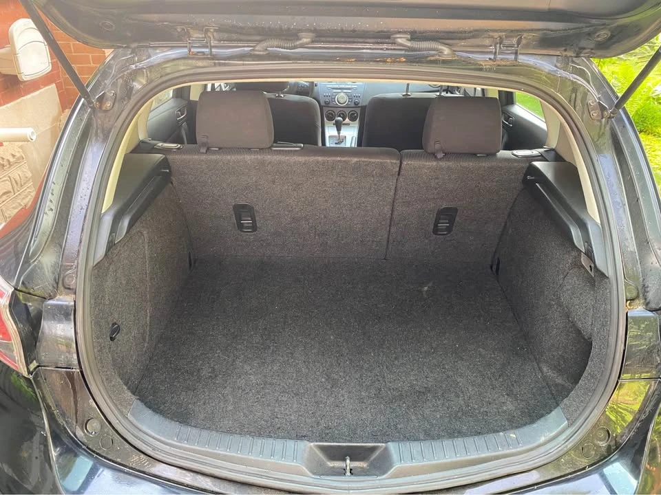 2011 Mazda Mazda 3 2nd Gen - Image 11 of 13