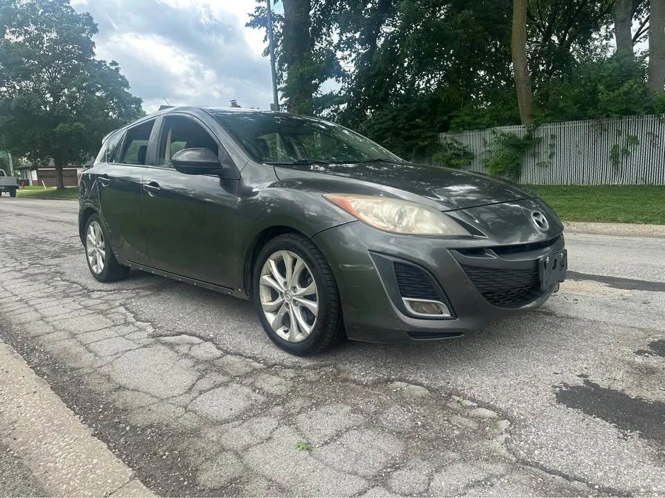 2011 Mazda Mazda 3 2nd Gen - Image 2 of 7