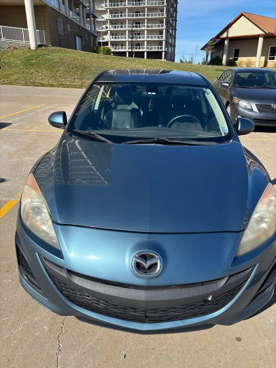 2011 Mazda Mazda 3 2nd Gen - Image 2 of 14