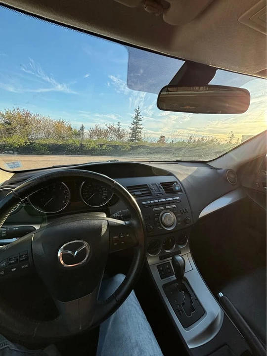 2011 Mazda Mazda 3 2nd Gen - Image 7 of 14