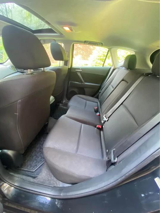 2011 Mazda Mazda 3 2nd Gen - Image 10 of 13