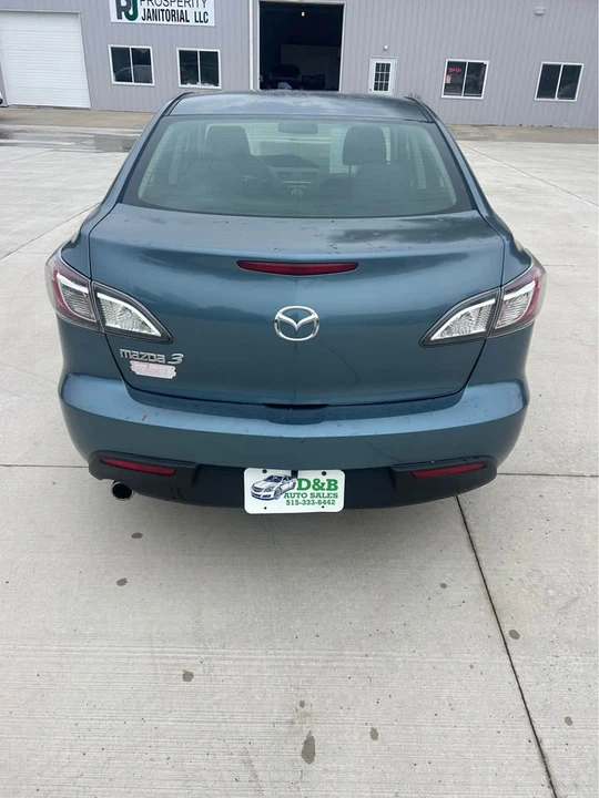 2011 Mazda Mazda 3 2nd Gen - Image 4 of 6