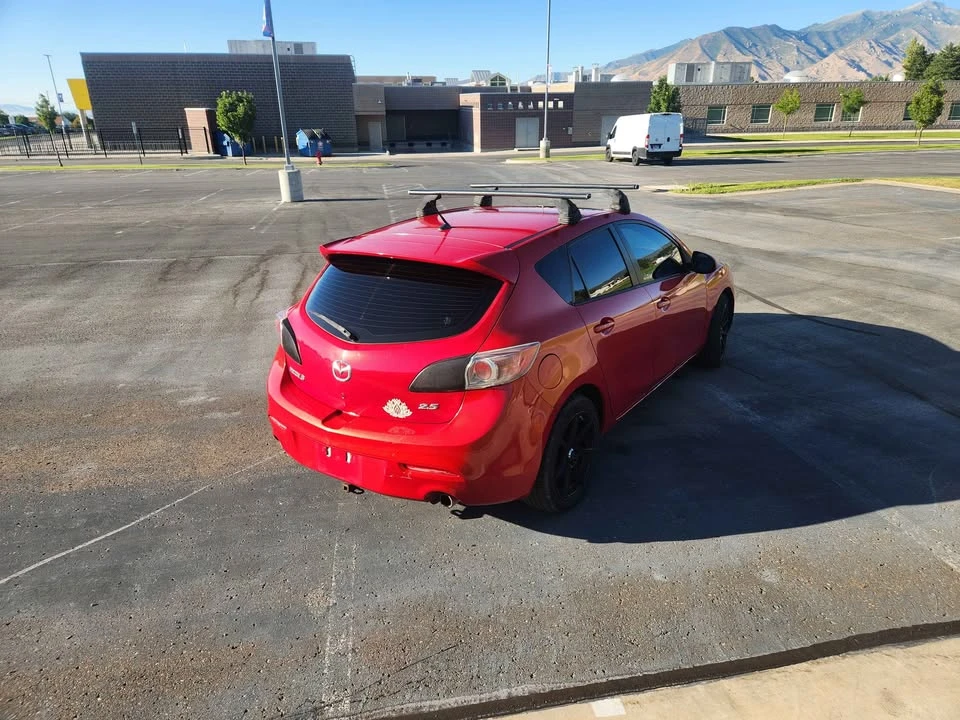 2011 Mazda Mazda 3 2nd Gen - Image 4 of 9