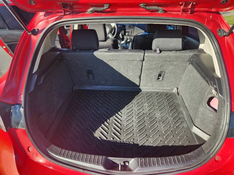 2011 Mazda Mazda 3 2nd Gen - Image 8 of 9