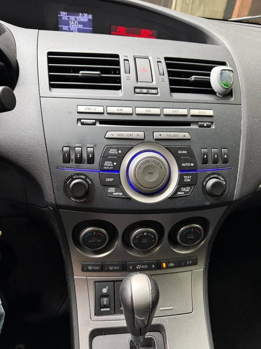 2011 Mazda Mazda 3 2nd Gen - Image 8 of 10