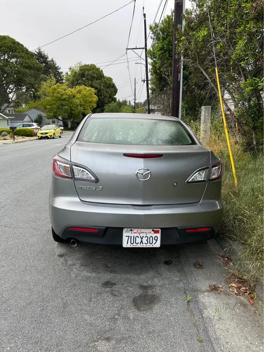 2011 Mazda Mazda 3 2nd Gen - Image 6 of 12