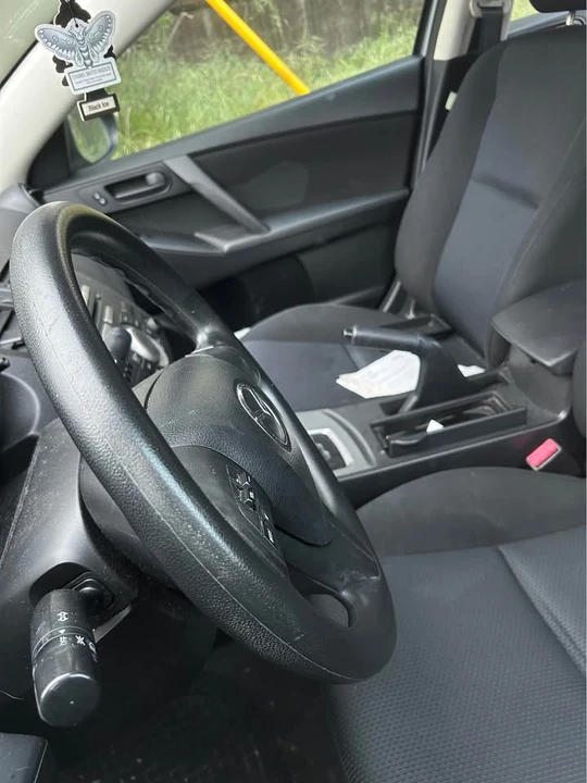 2011 Mazda Mazda 3 2nd Gen - Image 10 of 12