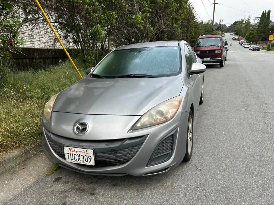 2011 Mazda Mazda 3 2nd Gen - Image 12 of 12