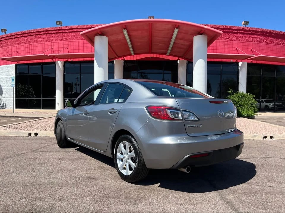 2011 Mazda Mazda 3 2nd Gen - Image 4 of 10