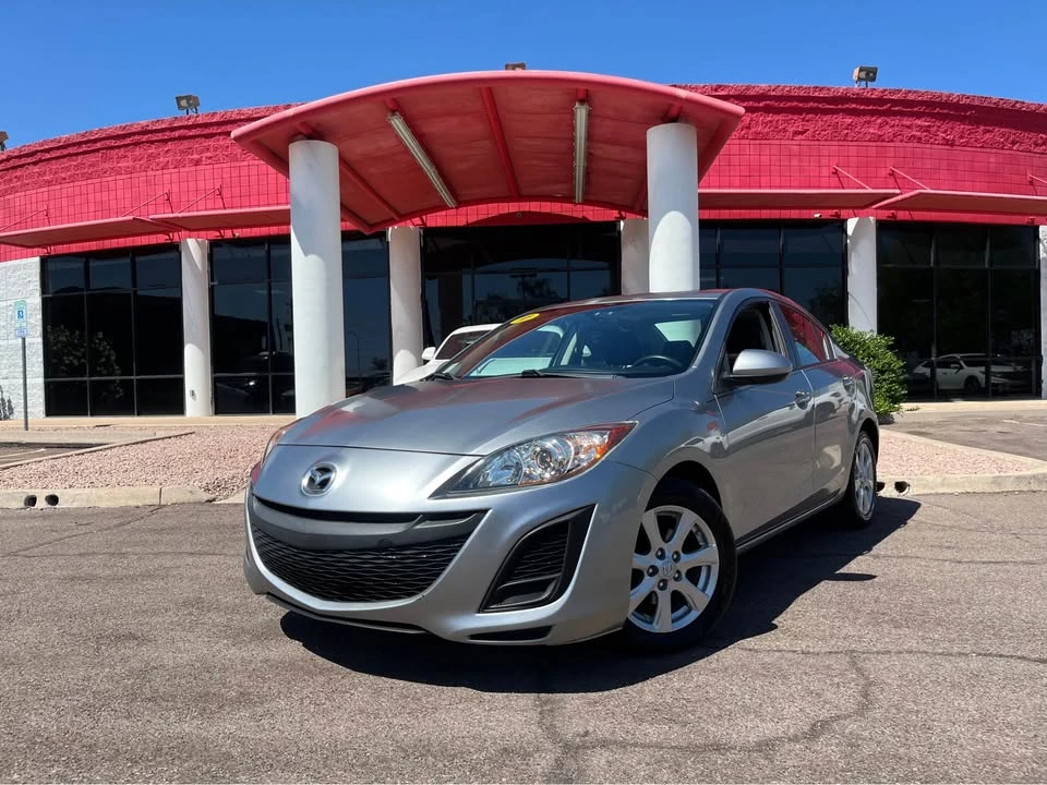 2011 Mazda Mazda 3 2nd Gen - Image 2 of 10