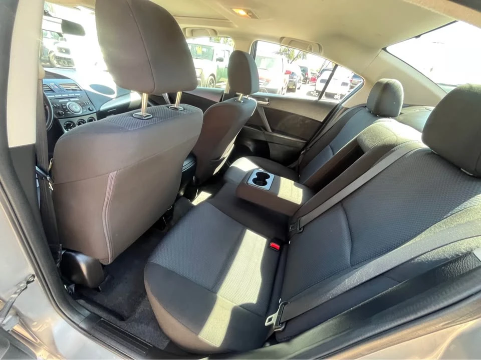 2011 Mazda Mazda 3 2nd Gen - Image 6 of 10