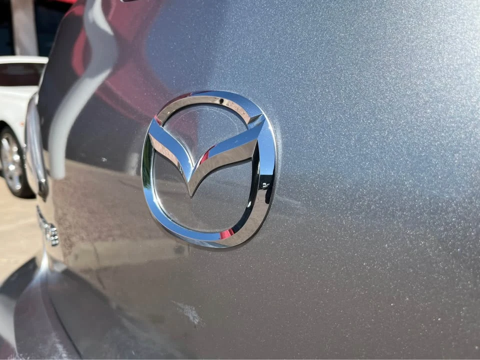 2011 Mazda Mazda 3 2nd Gen - Image 9 of 10
