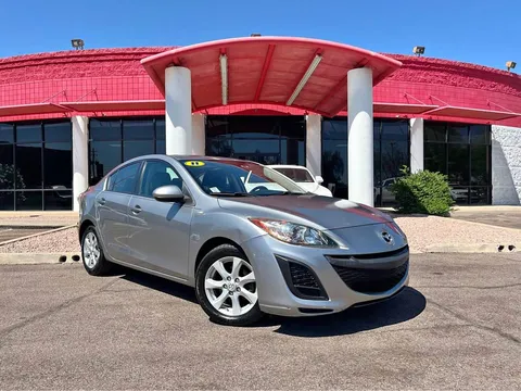 2011 Mazda Mazda3 i Touring Sedan 4D