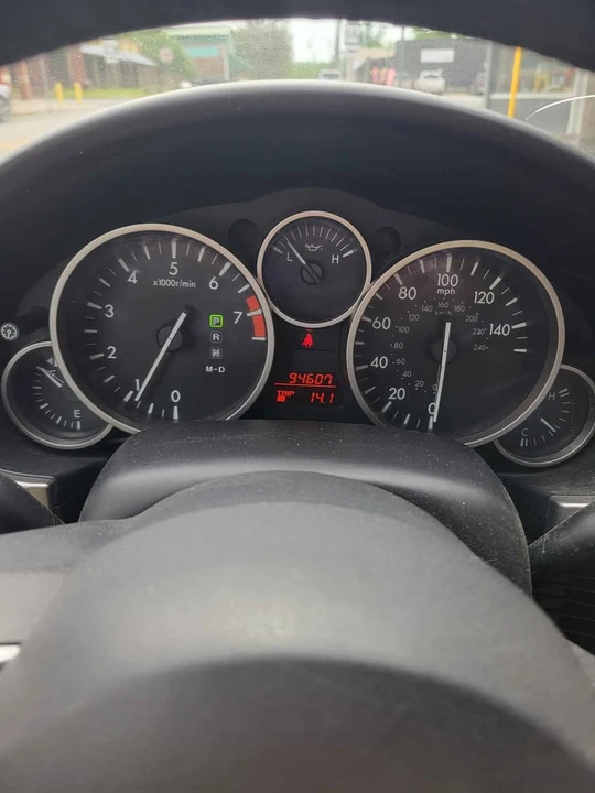 2011 Mazda NC MX-5 Miata - Image 10 of 17