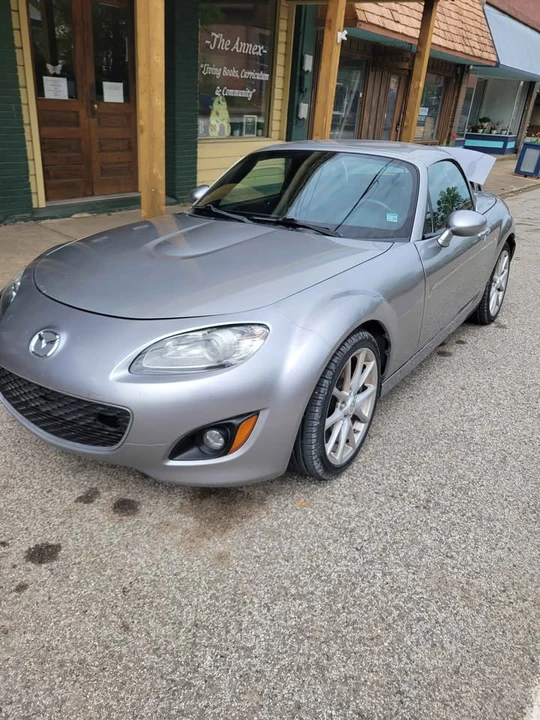 2011 Mazda NC MX-5 Miata - Image 2 of 17